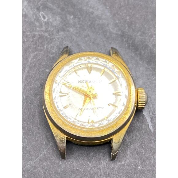 Vintage Newbook Gold Tone Anti Magnetic Watch No Band For Parts/Repair main image 7